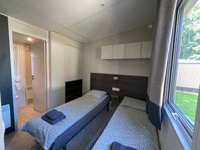 03f2ae6c-3560-40fd-abdb-a391baa70d80 -  - Chalet Luxe 4p